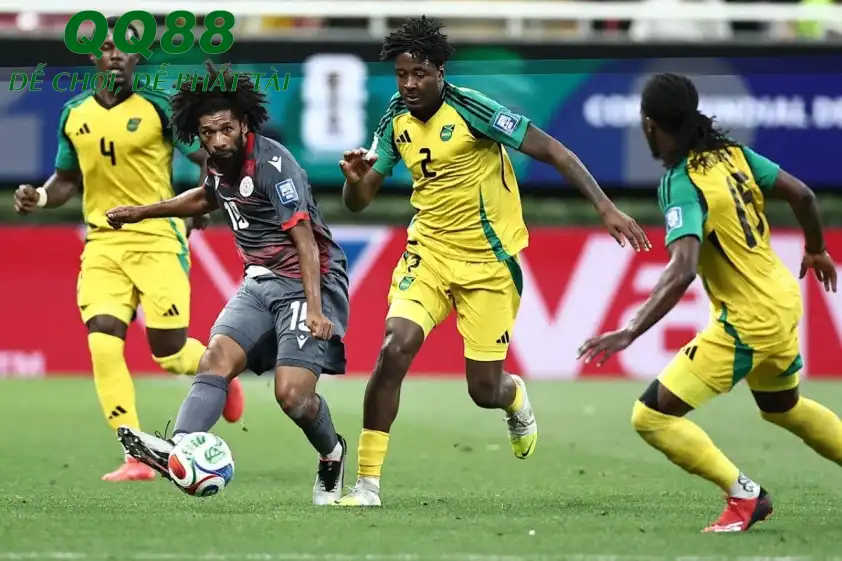 Trận chiến quyết định tới tấm vé dự World Cup cho cả hai, vì vậy hứa hẹn đầy hấp dẫn. Trận chiến quyết định tới tấm vé dự World Cup cho cả hai, vì vậy hứa hẹn đầy hấp dẫn.